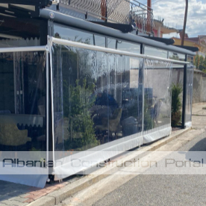 Mbyllje lokale dhe bare me mushama rrethuese Mbyllje lokale dhe bare me mushama rrethuese